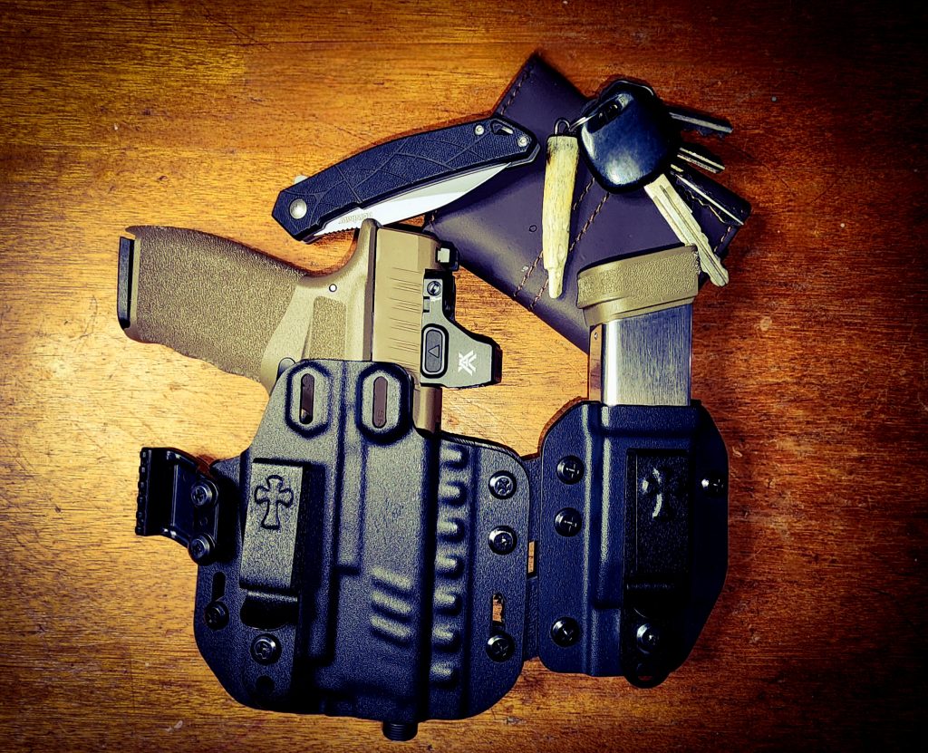 CrossBreed Rogue System EDC